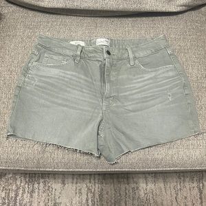 NWOT Vintage Inspired Universal Thread Size 14 Shorts